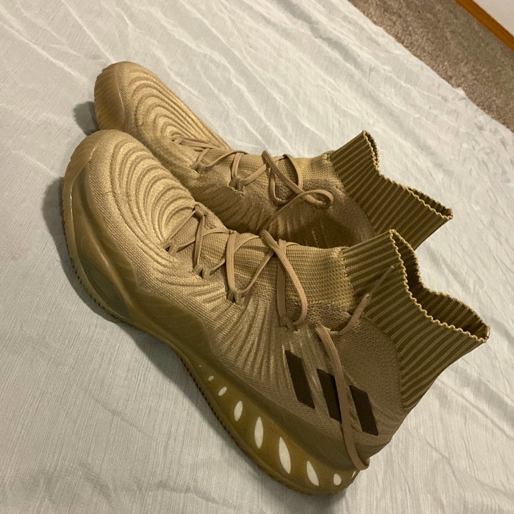 Adidas Men’s Basketball Shoes (Still In great shape)